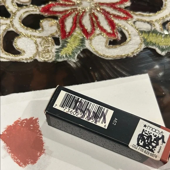 MAC Cosmetics Matte Lipstick - Honeylove  605 - Picture 5 of 5